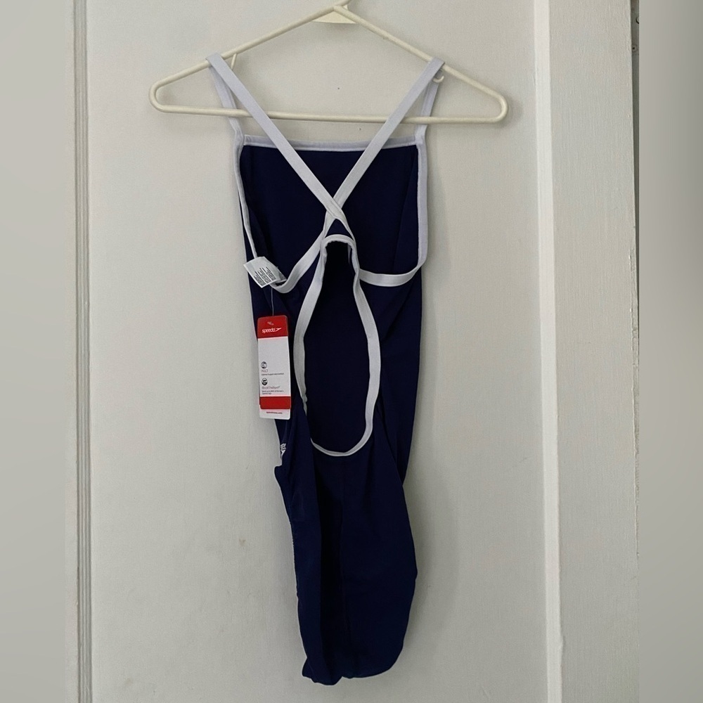 NWT Speedo Women’s Pullon Swimsuit One Piece, Navy/ White Size: 8/34